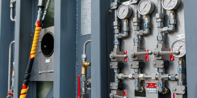 CNG Cylinder Transportation Safety Guidelines for Shipping